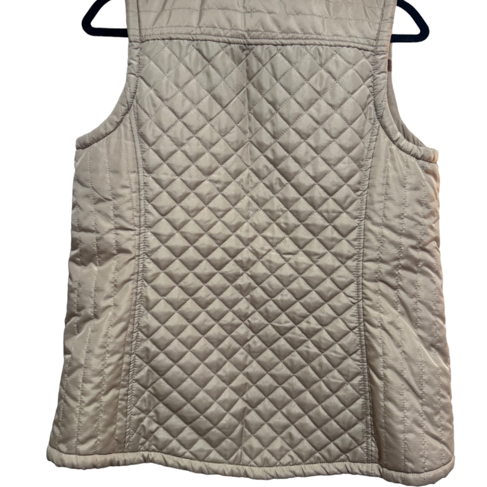 VEST - Picture 2 of 3